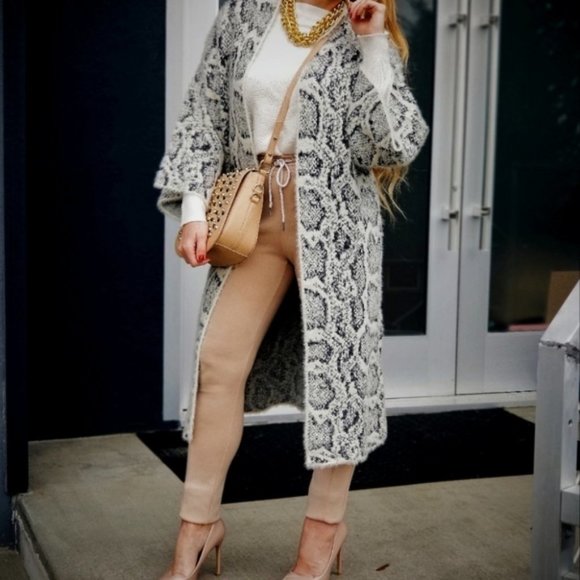 Snake Print So Soft Open front Cardigan - Picture 2 of 10